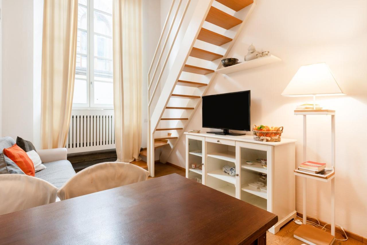 Lovely Studio In The Heart Of The Historic Center ฟลอเรนซ์ ภายนอก รูปภาพ